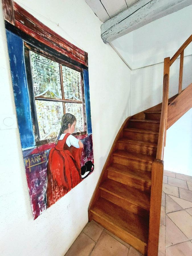 Mazet Du Chateau Joyeux De Violet Pépieux Kültér fotó